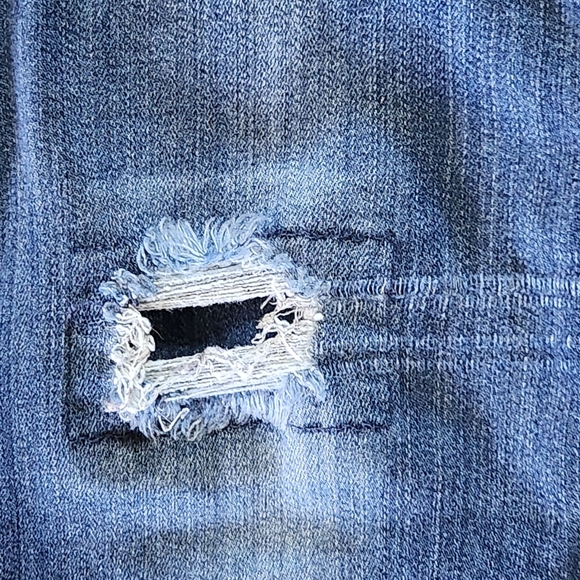 Abercrombie Kids pull-on jean legging Size 13/14 medium wash w/ distressing - Picture 8 of 12